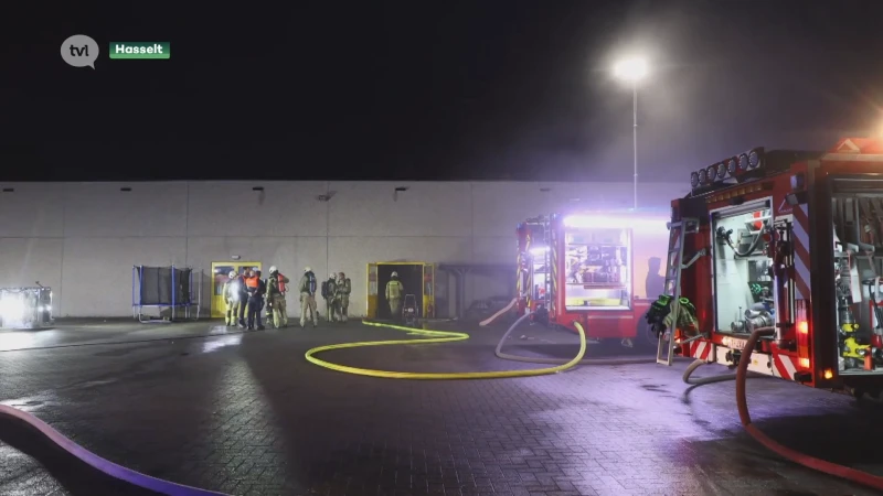 Brand bij Fietsenwinkel ITEK in Hasselt vermoedelijk aangestoken