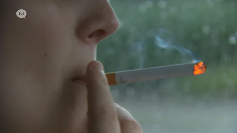 Gaan rokers nu massaal stoppen of wordt enkel de staatskas meer gespekt?