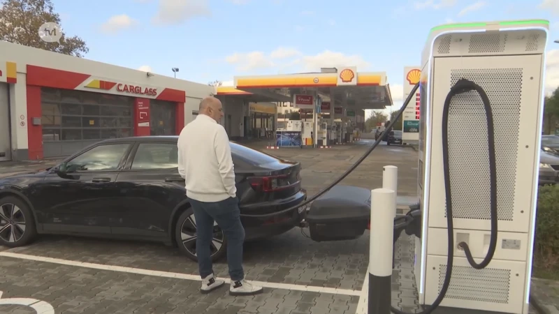 Met stekkerauto op wintersport? TV Limburg doet de test