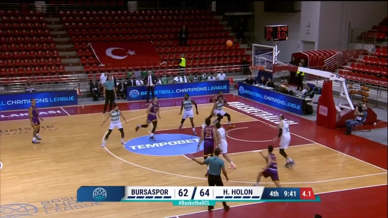 Hans Vanwijn werkt eerste training af bij Israëlische topclub Hapoel Holon
