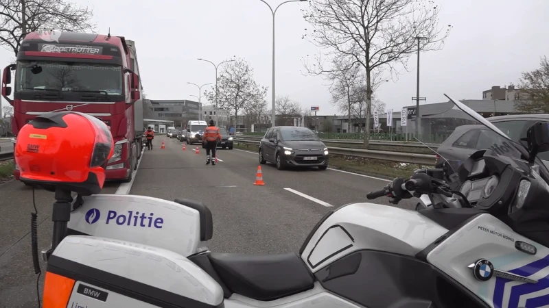 Hinder op Grote Ring Hasselt door verkeerscontroles