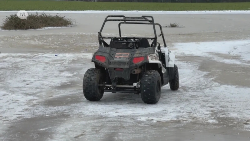 Meisje (9) sterft nadat ze op quad onder ijs terechtkwam