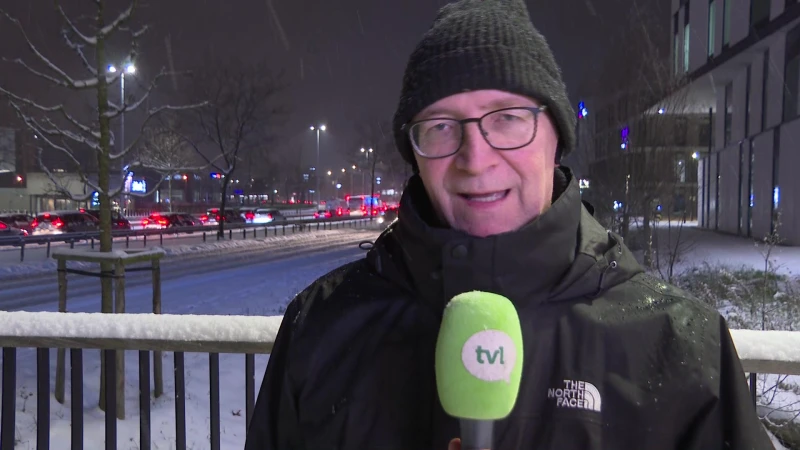 Complete chaos in Hasselt als gevolg van de sneeuwval