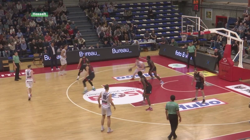 Limburg United wint makkelijk van Brussels