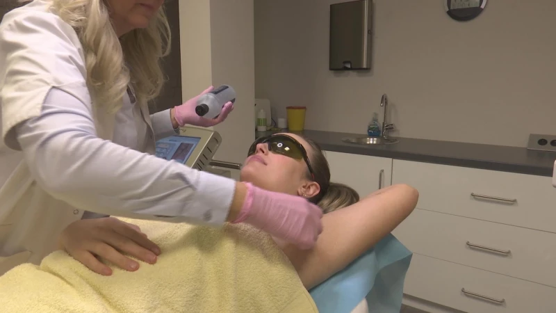 Zelf ontharen met lasertoestellen is niet zonder risico