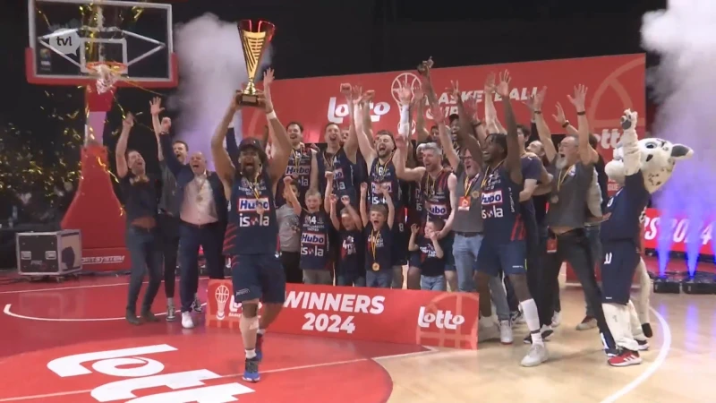 Limburg United viert tweede beker in de clubgeschiedenis: "Prijs winnen in 10-jarig bestaan is een droom."