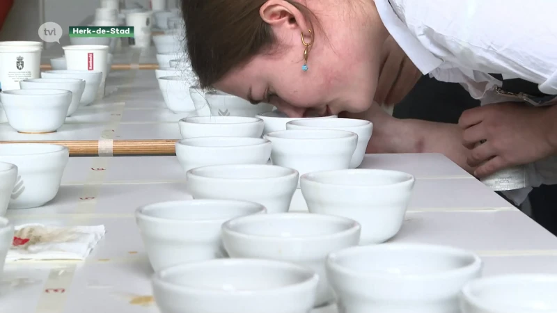 Leerlingen verschillende hotelscholen nemen deel aan koffiewedstrijd in Herk-de-Stad