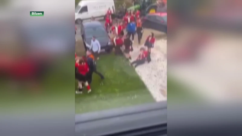 Vrouw zwaargewond afgevoerd na vechtpartij op carnavalstoet Spouwen