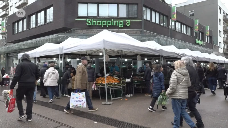 Reeks 'Van alle markten thuis': marktkramers verliezen omzet door stadsbos Genk