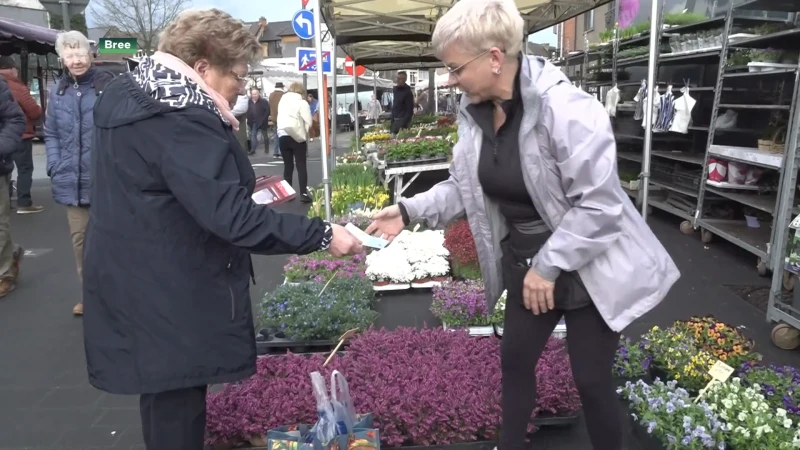 Marktkramers Bree zien omzet stijgen door verhuis naar kleine ring