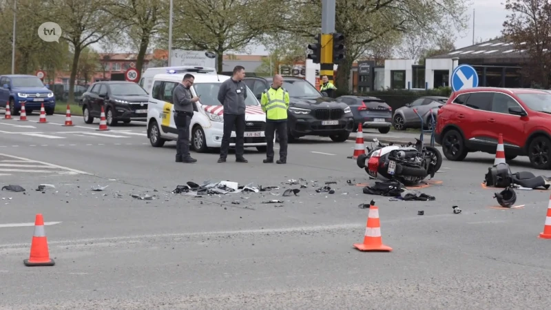 Motorrijder uit Kinrooi levensgevaarlijk gewond in Genk