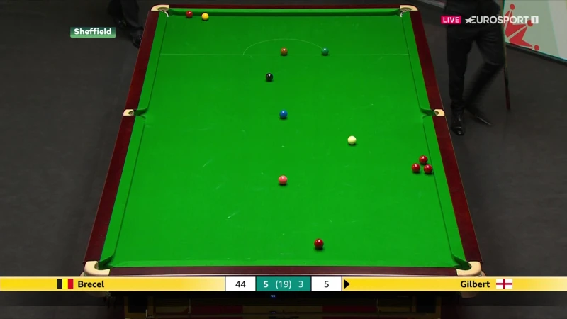 Luca Brecel in Sheffield voor WK Snooker