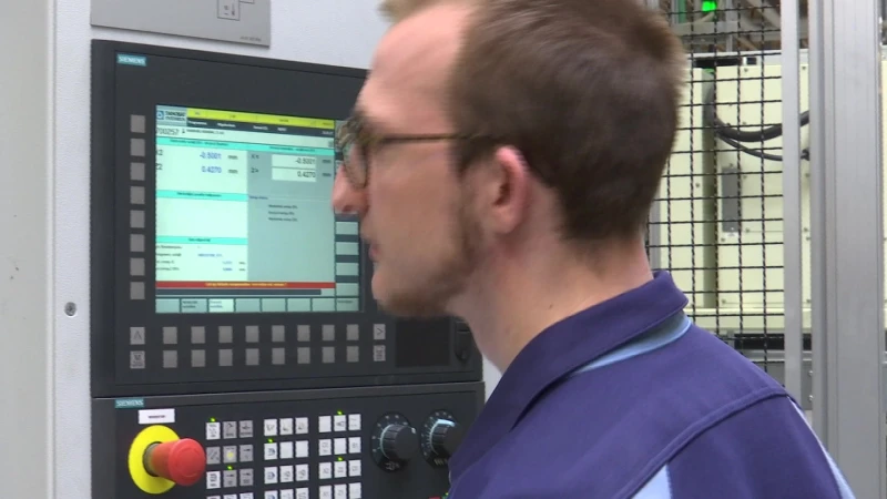 Stellantis redt met vijandige overname 600 jobs bij Truiense Punch