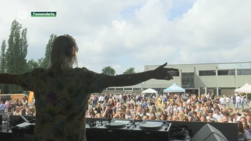 Leerlingen van campus Russelberg organiseren zelf muziekfestival