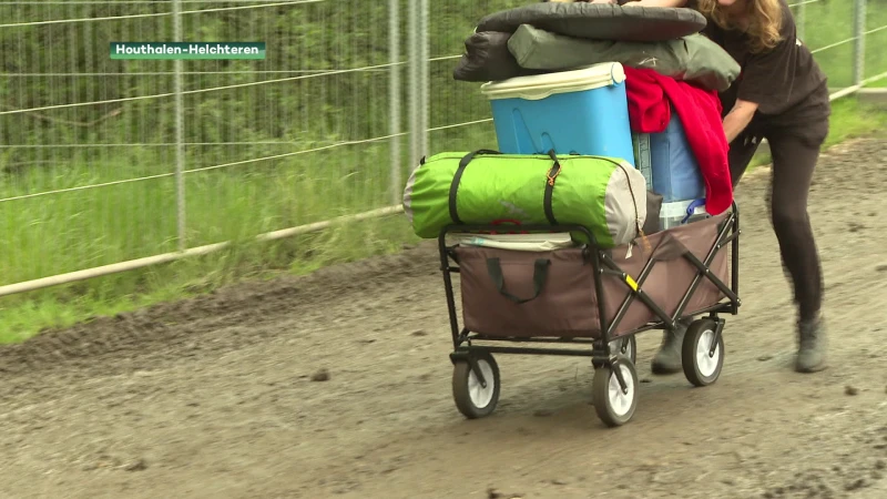 Eerste bezoekers zijn klaar voor drie dagen feest op Extrema Outdoor