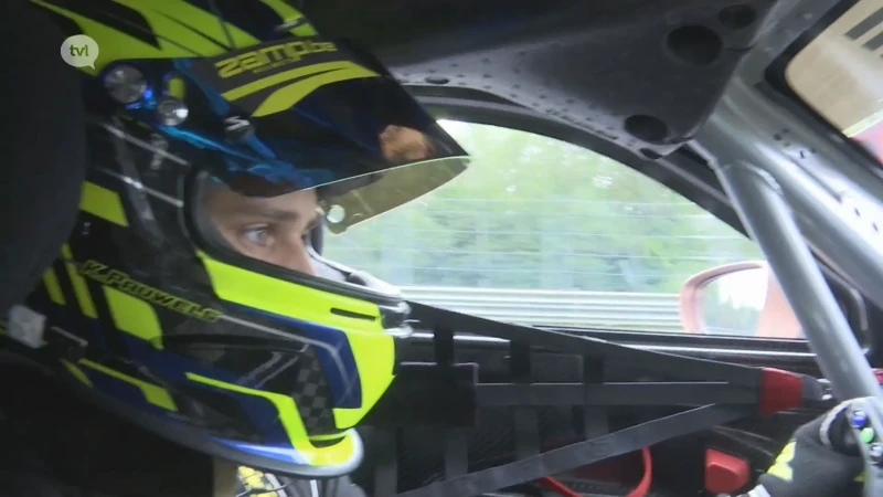 Kobe Pauwels klaar voor de Porsche Carrera Cup