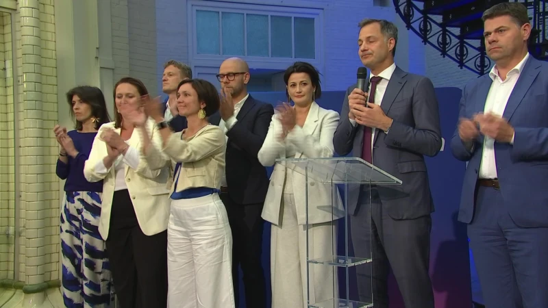 Open VLD grote verliezer van verkiezingen: "De schuur staat serieus in brand"