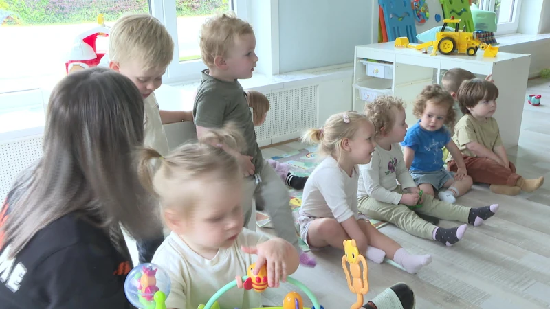 Voka Limburg: "Helft van de vrouwen wil meer werken, maar gebrek aan kinderopvang remt hen af"