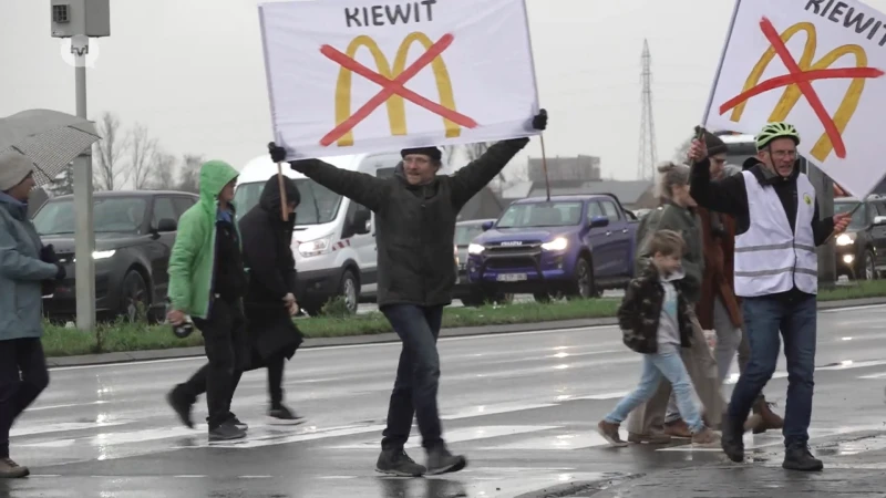 Kiewit klaagt over komst McDonald's