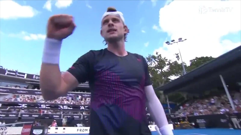 Zizou Bergs voor het eerst naar halve finale ATP-tornooi
