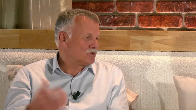 IN BED MET DE BURGEMEESTER Rik Kriekels