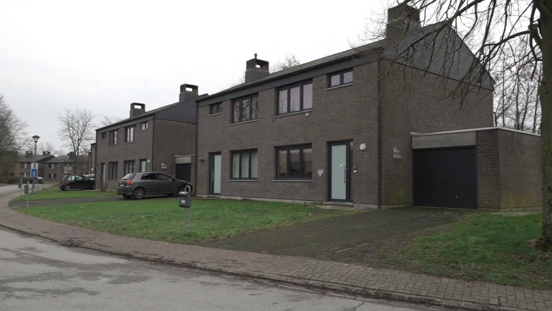 Parket onderzoekt verdacht overlijden in Vliermaalroot