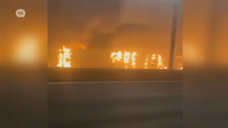 Spookrijder botst tegen vrachtwagen op E314 en overleeft klap niet
