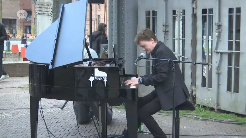 Brugse pianist eert Italiaanse gemeenschap met concert tijdens internationale pianodag