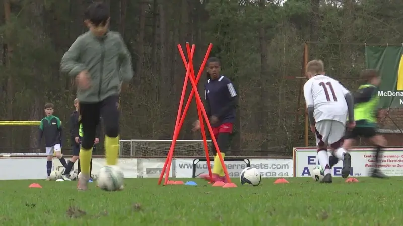 Middelbare school FLX in Leopoldsburg biedt straks voetbal, dans en bootcamp aan