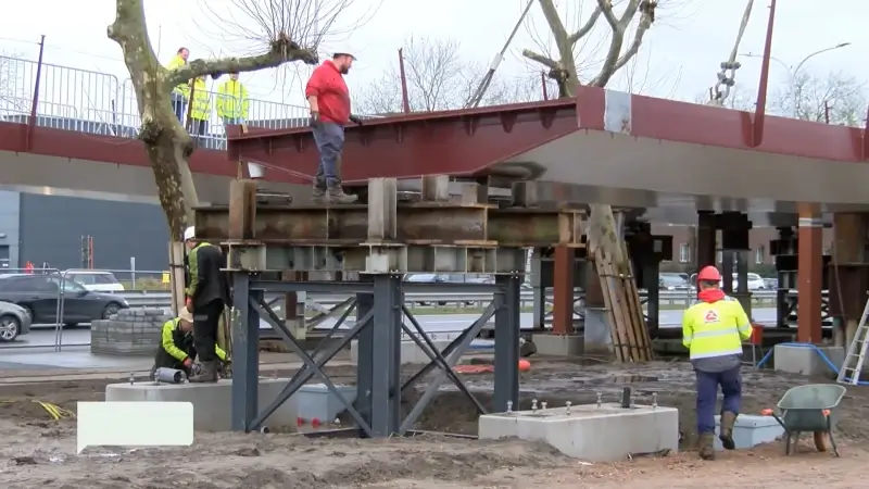 Wegen en Verkeer organiseert wedstrijd om naam te vinden voor fietsbrug aan PXL