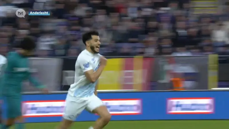 Genk blijft op titelkoers na moeizame zege op Anderlecht