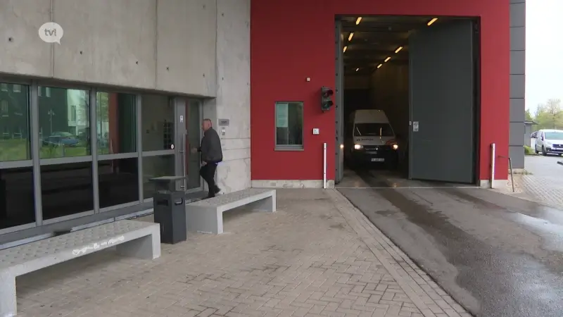 Veroordeelden die zich aanmelden in gevangenis Hasselt zullen teruggestuurd worden