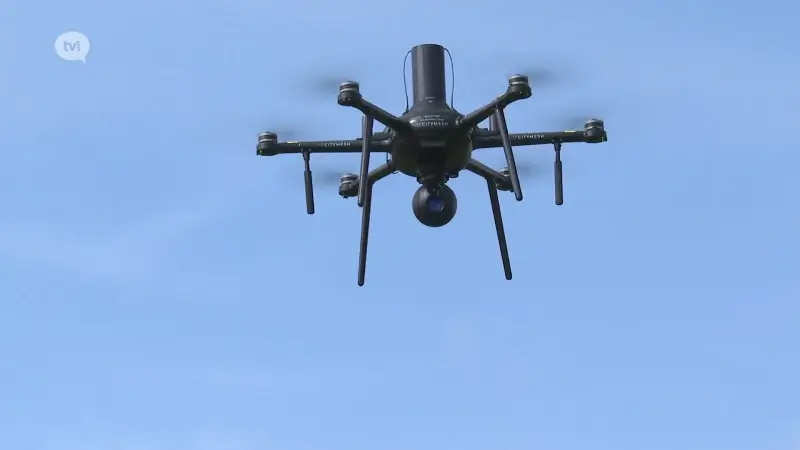 Interventiedrone DronePort stijgt 90 seconden na noodroep op en bezorgt live beelden aan brandweer