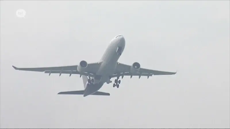 Jan Peumans en Tom Vandeput lijnrecht tegenover elkaar over Luikse luchthaven