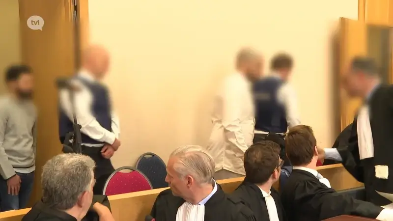 Ouders ontvoerde jongen leggen emotionele getuigenis af