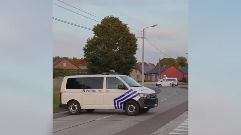 Schaffensesteenweg in Paal tijdje afgesloten, politie arresteert man