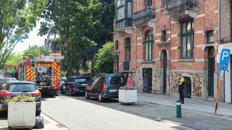 Luikersteenweg Hasselt onderbroken door kleine keukenbrand