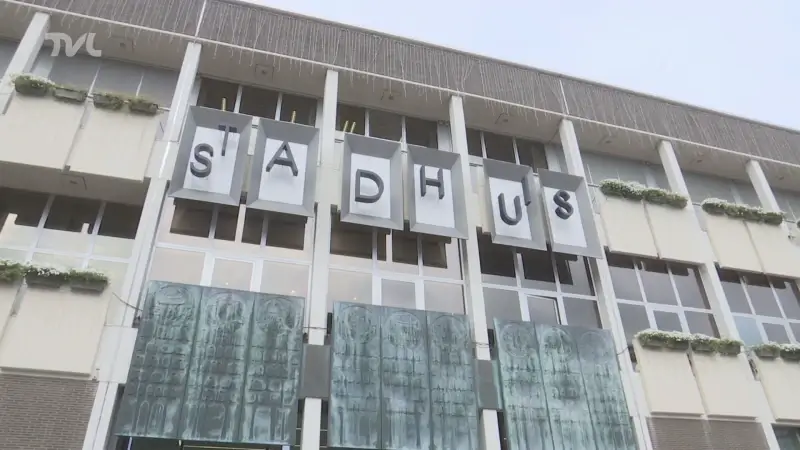 Stad Genk trekt naar Grondwettelijk Hof om pensioenkorting voor grote steden aan te vechten