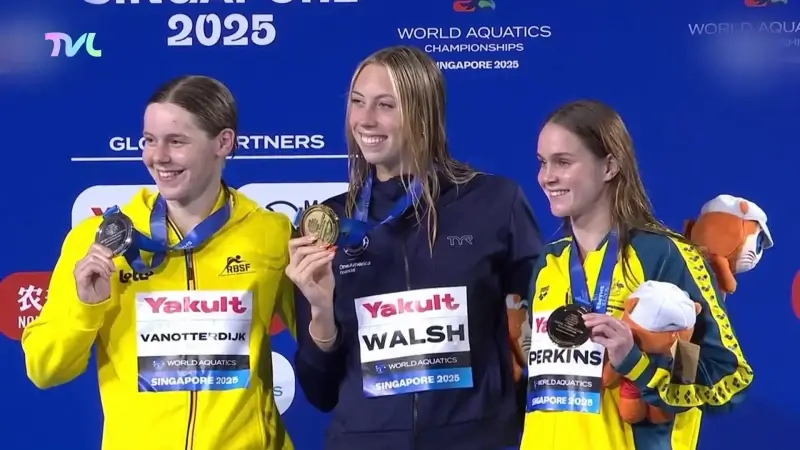 Roos Vanotterdijk naar halve finale op 50m vlinderslag