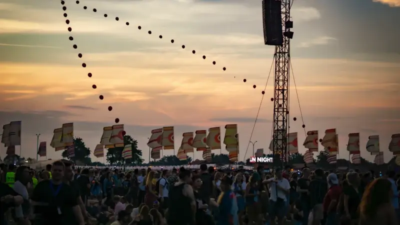 Vandaag begint de heetste week van het jaar: welke maatregelen neemt Pukkelpop?