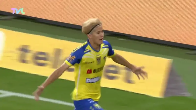 STVV is alleen leider na 13 op 15