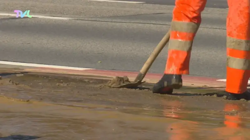 Maaseikenaren zitten uren zonder water door lek