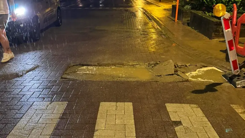 Zinkgat zorgt voor veel schade aan auto's in Bilzen-Hoeselt