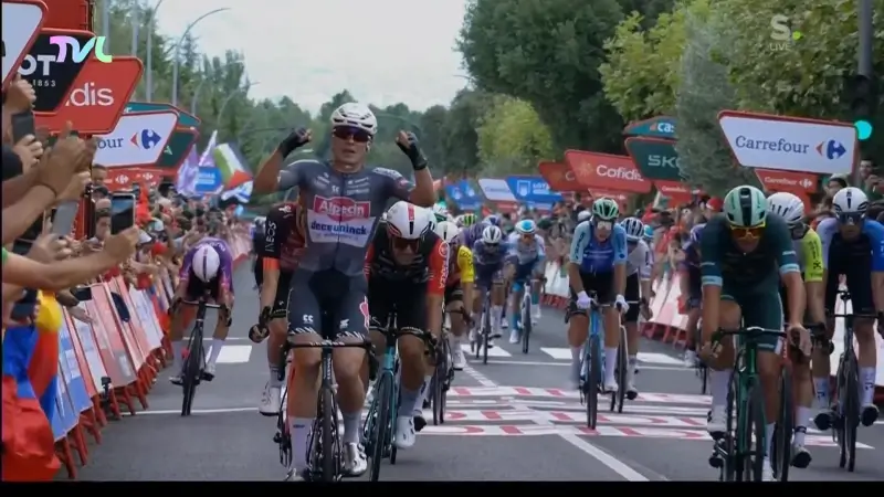 Derde ritzege voor Jasper Philipsen in de Vuelta