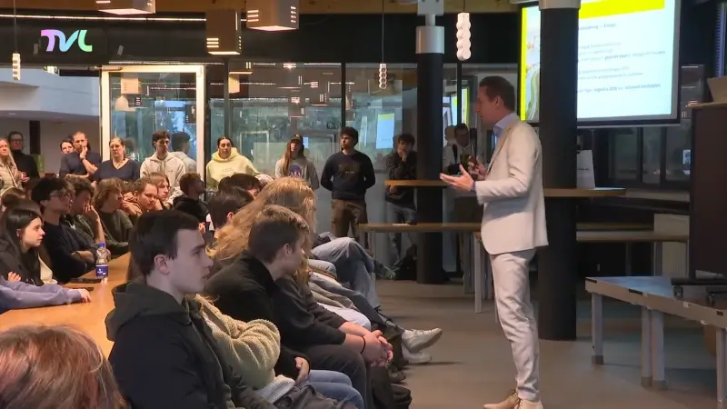 Jo Brouns geeft gastcollege aan PXL-Green & Tech en ervaart zelfde fileproblemen als studenten