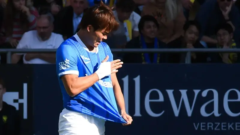 Hyeong-Gyu Oh trekt in blessuretijd derbywinst over de streep