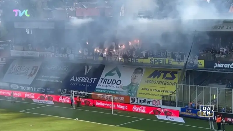 Volgens Dimitri De Condé is STVV - Genk uitgegroeid tot hate game: "Voel me niet veilig op Stayen"