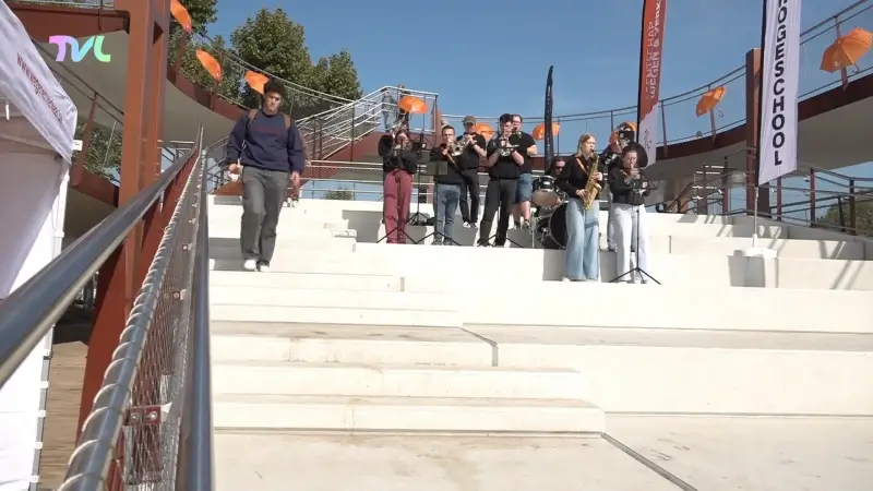 Nieuwe fiets- voetgangersbrug aan hogeschool PXL omgedoopt tot Campusbrug