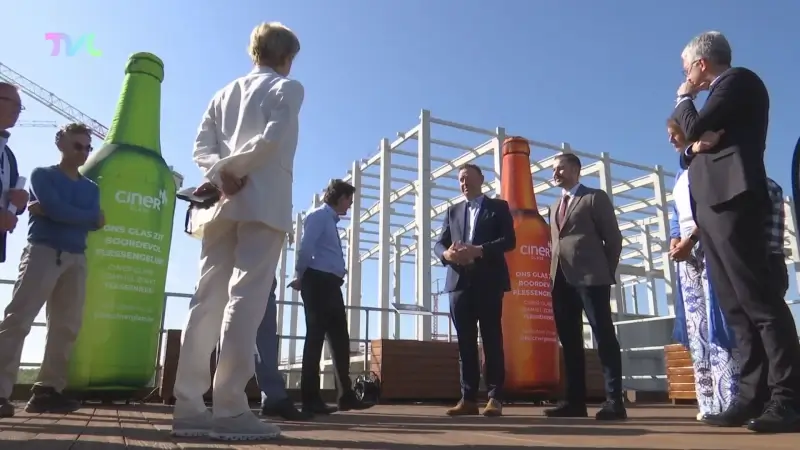 Hoofdafbeelding voor artikel CEO van nieuwe Lommelse glasfabriek…