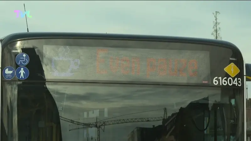 Hoofdafbeelding voor artikel Nieuwe noodkreet bij De Lijn:…